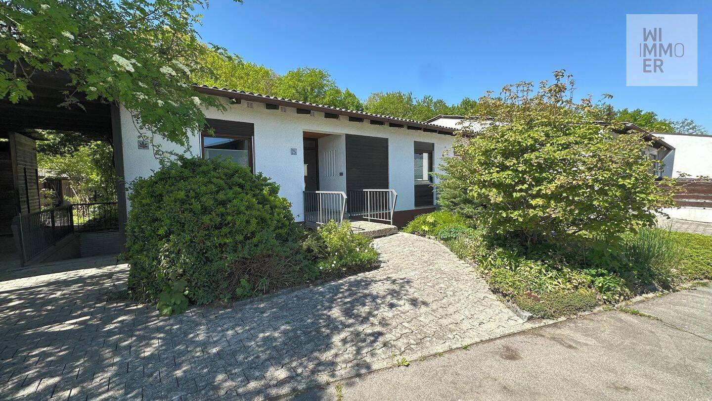 5 rooms Bungalow in Altotting, Germany No. 284255