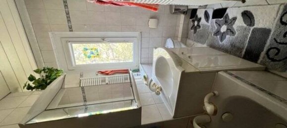 Квартира с 2 комнатами в Бургенланд, Германия № 265661 10