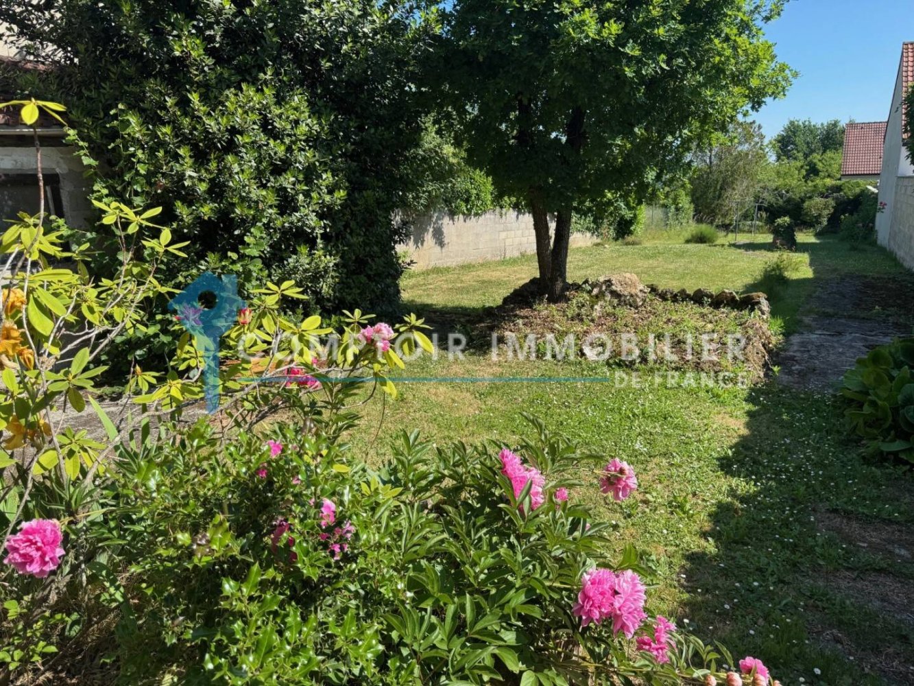 3 bedrooms Villa in Villabe, France No. 170489