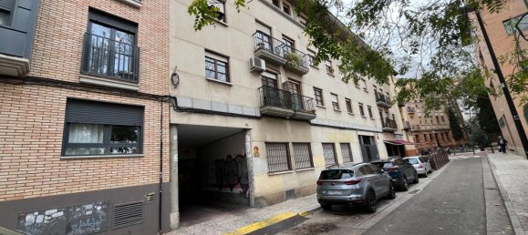 18m² Garage in Zaragoza, Spain No. 67624 8