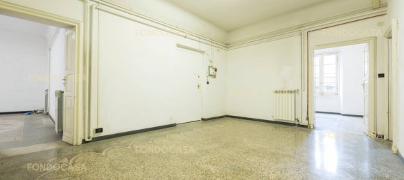 Estudio en Genoa, Italy No. 35825 5