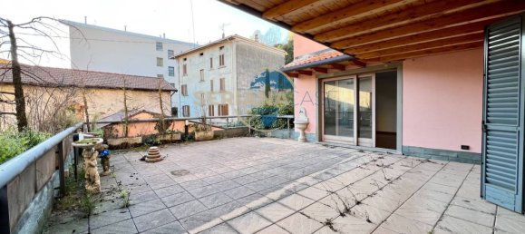 3 rooms Apartment in Albino, Italy No. 138527 12