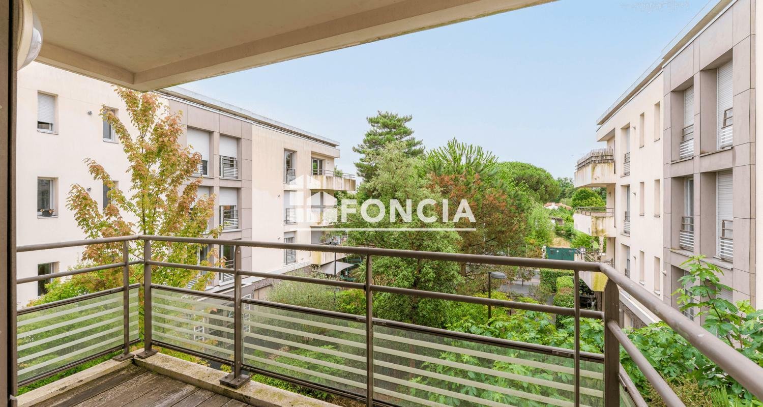 1 bedroom Apartment in Saint-Sebastien-sur-Loire, France No. 283655