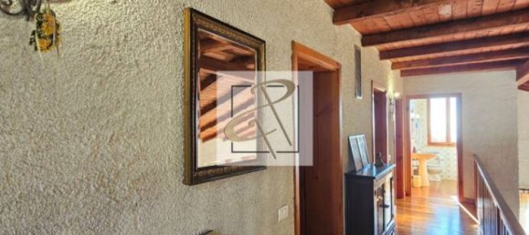 Villa de 3 dormitorios en San Zeno di Montagna, Italy No. 13312 9