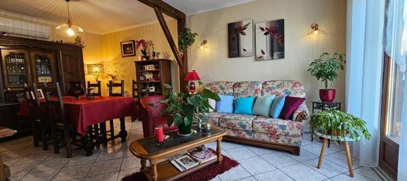 Casa T3 em Saint-Germain-du-Puy, France N.º 52577 7