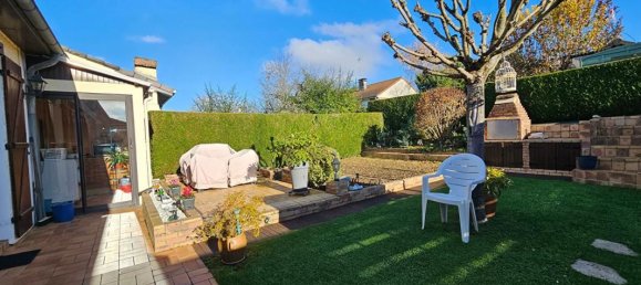 Casa T3 em Saint-Germain-du-Puy, France N.º 52577 33