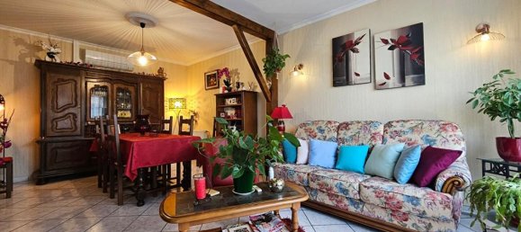 Casa T3 em Saint-Germain-du-Puy, France N.º 52577 2