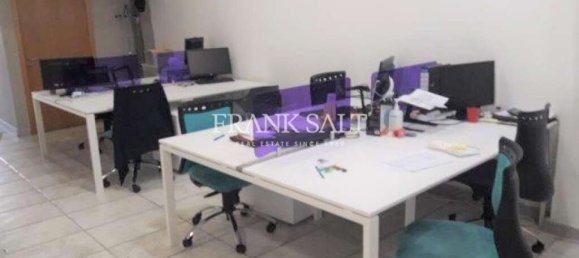  مكتب في Birkirkara, Malta 200متر مربع رقم 12338 17