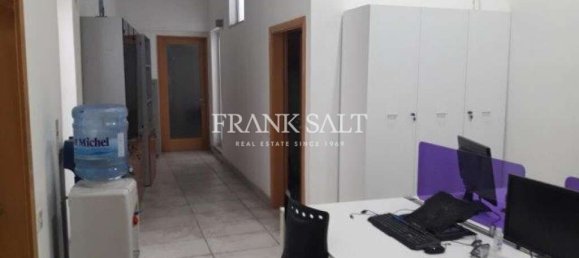  مكتب في Birkirkara, Malta 200متر مربع رقم 12338 16