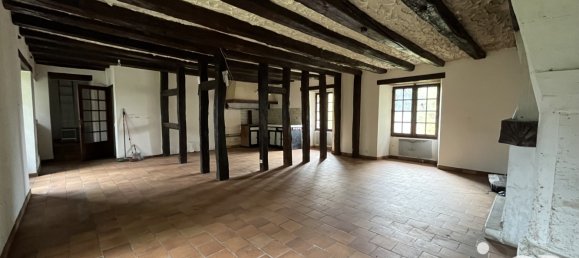 2 chambres Maison à Descartes, France No. 160754 2