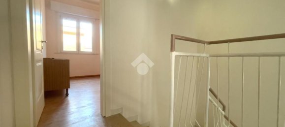 3-salle Appartement à Rimini, Italy No. 10491 9