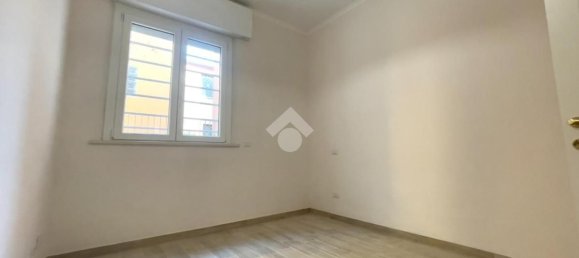 3-salle Appartement à Rimini, Italy No. 10491 12