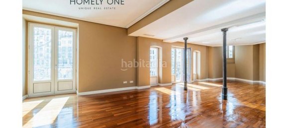 3 bedrooms Apartment in Madrid, Spain No. 167728 2