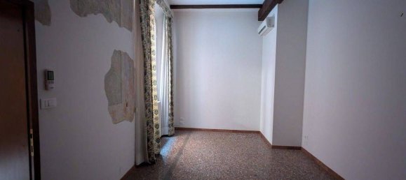 Квартира с 3 спальнями в Болонья, Италия № 11913 11