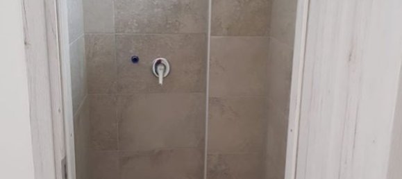 Propiedad comercial de 2 habitaciónes en Guidonia Montecelio, Italy No. 252055 5