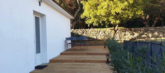 5 bedrooms Villa in Biguglia, France No. 43552 3