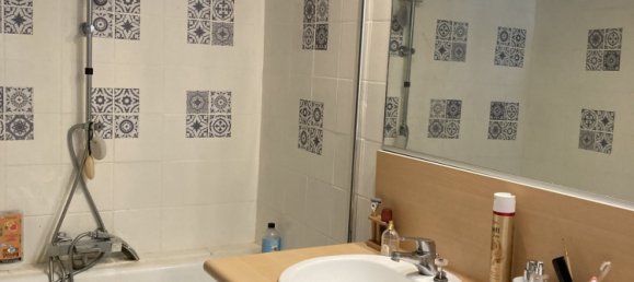 3 chambres Appartement à Tours, France No. 215126 7