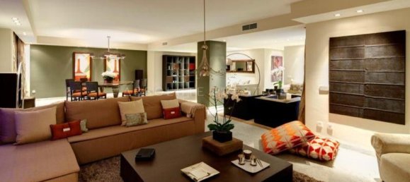 3 bedrooms Penthouse in Marbella, Spain No. 21681 6