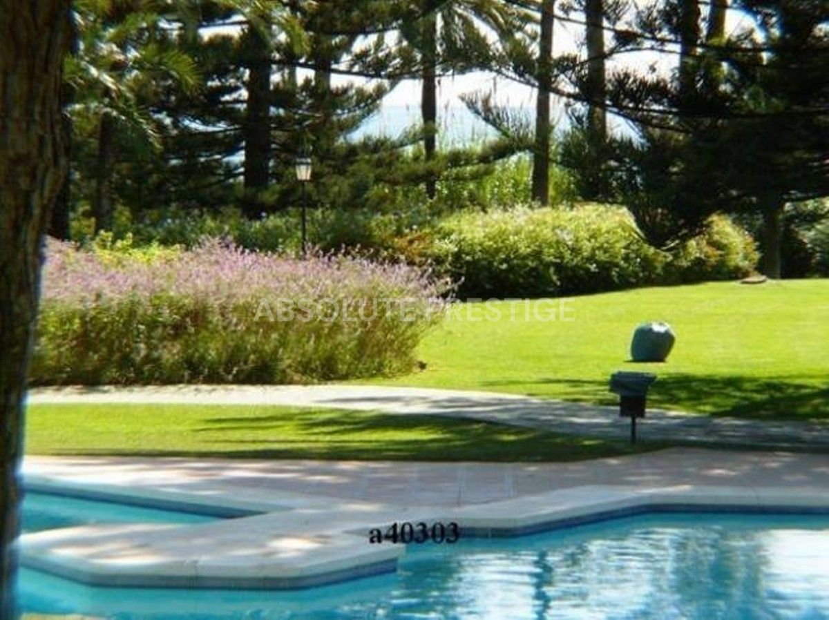 3 bedrooms Penthouse in Marbella, Spain No. 21681