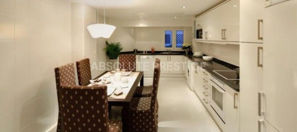 3 bedrooms Penthouse in Marbella, Spain No. 21681 5