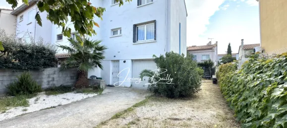 3 bedrooms House in Perpignan, France No. 345161 3
