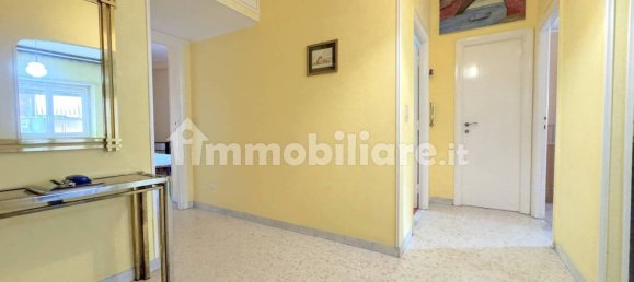 2 bedrooms Apartment in Rome, Italy No. 343370 4