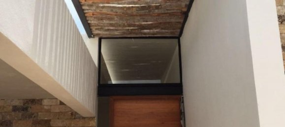 3 bedrooms House in Yucatan, Mexico No. 189696 2