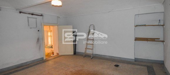 4 Schlafzimmer Haus in Caprie, Italy, Nr. 362065 10
