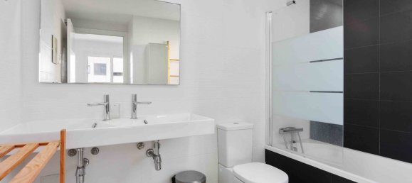 3 bedrooms Apartment in Punta Prima, Spain No. 9842 5