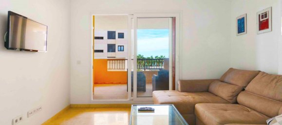 3 bedrooms Apartment in Punta Prima, Spain No. 9842 6