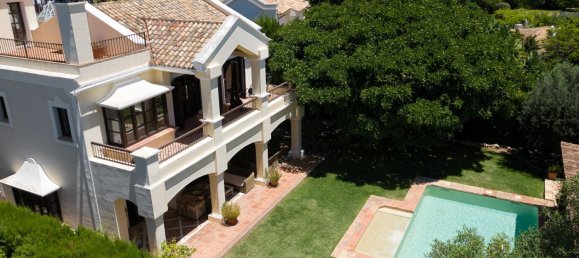 6 bedrooms House in Marbella, Spain No. 136507 3