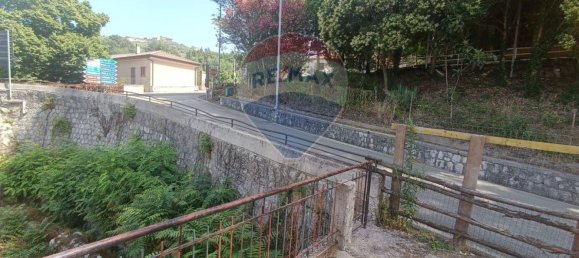 15 rooms House in Pertosa, Italy No. 58029 8
