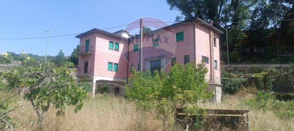 15 rooms House in Pertosa, Italy No. 58029 15