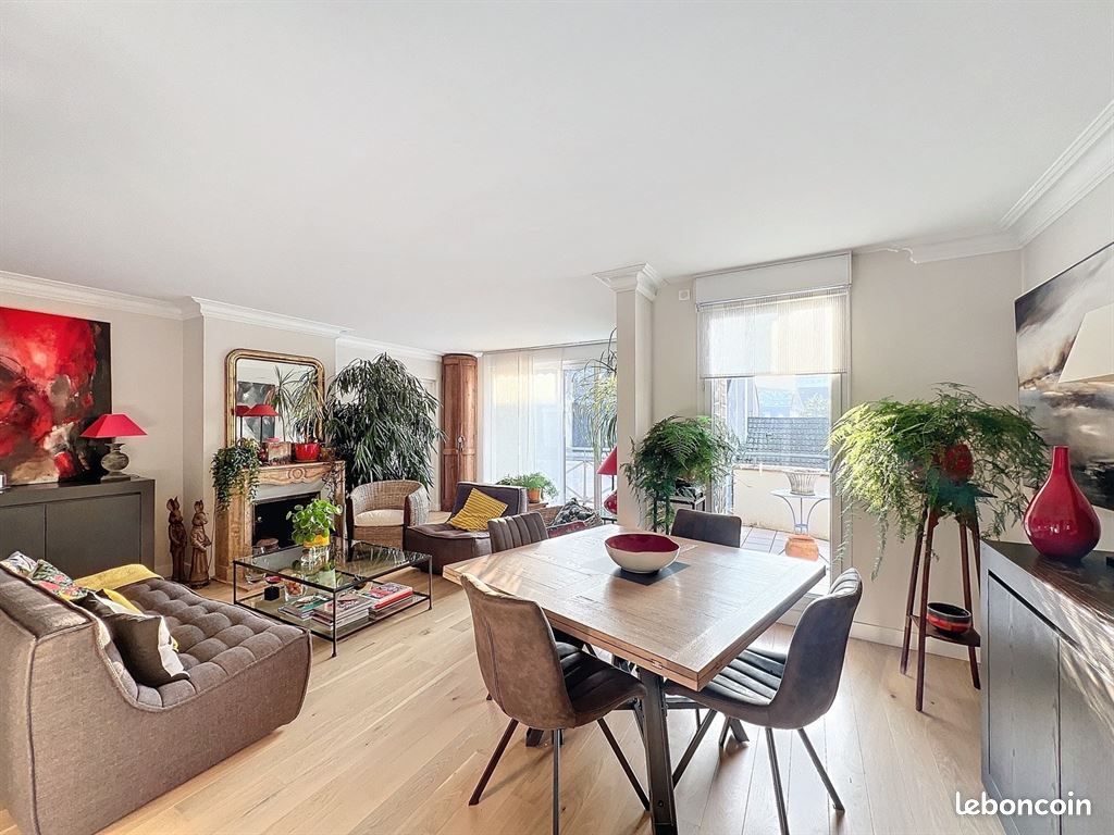 Apartamento de 3 dormitorios en Reims, France No. 266803