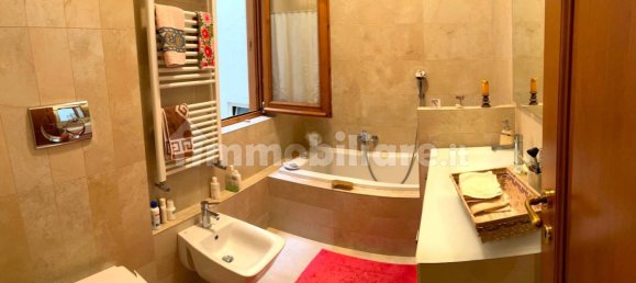 2 Schlafzimmer Wohnung in Rome, Italy, Nr. 138144 17