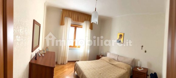 2 Schlafzimmer Wohnung in Rome, Italy, Nr. 138144 16