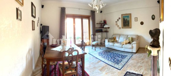 2 Schlafzimmer Wohnung in Rome, Italy, Nr. 138144 4