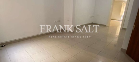 Office in Valletta, Malta No. 13179 3