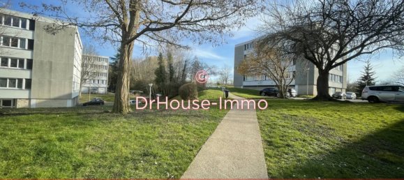 3 Schlafzimmer Wohnung in Beynes, France, Nr. 114428 2