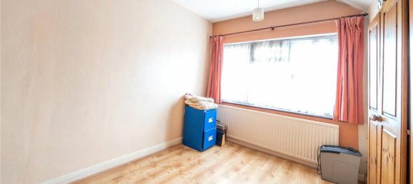 3 bedrooms House in Harrow, United Kingdom No. 12214 16