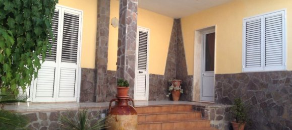 Дом с 7 комнатами в Melendugno, Италия № 309063 5