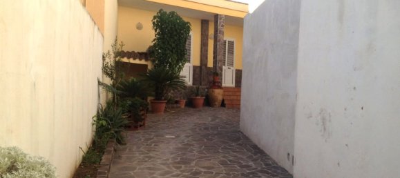 Дом с 7 комнатами в Melendugno, Италия № 309063 6