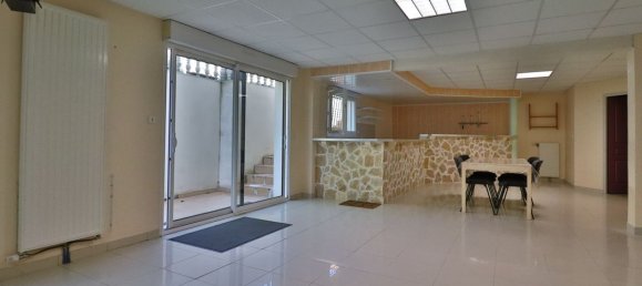 Castillos de 5 dormitorios en Saint-Mesmin, France No. 228667 11