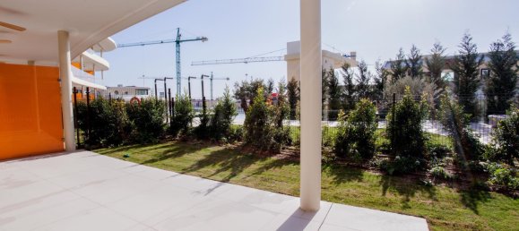 2 bedrooms Apartment in Fuengirola, Spain No. 142295 2