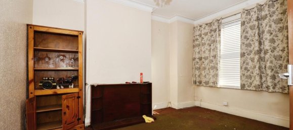 3 Schlafzimmer Haus in Harrow, United Kingdom, Nr. 6328 10