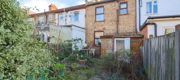 3 Schlafzimmer Haus in Harrow, United Kingdom, Nr. 6328 15