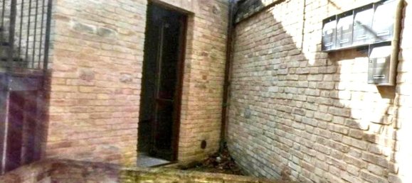 Квартира с 1 спальней в Монте Роберто, Италия № 286769 2