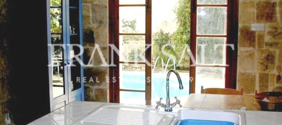 4 غرف نوم منزل في Burmarrad, Malta رقم 3161 7