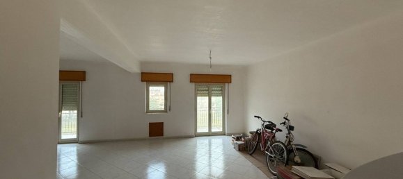 4-Zimmer Wohnung in Calatafimi-Segesta, Italy, Nr. 258758 3