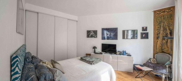 1 bedroom Apartment in Ivry-sur-Seine, France No. 130869 6